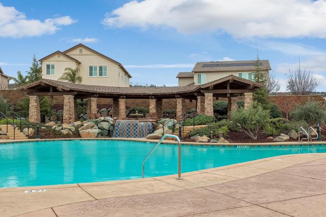 8012 Avanti Dr, El Dorado Hills, CA 95762