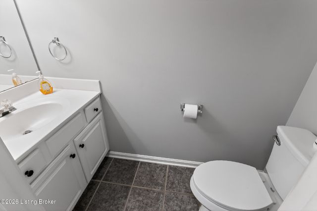 10518 Clayton Allen Blvd, Louisville, KY 40229