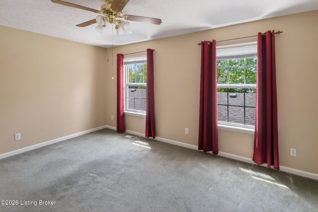 10518 Clayton Allen Blvd, Louisville, KY 40229