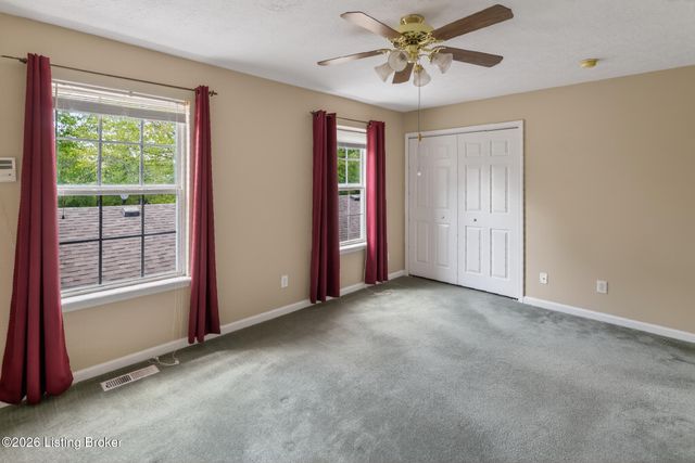 10518 Clayton Allen Blvd, Louisville, KY 40229