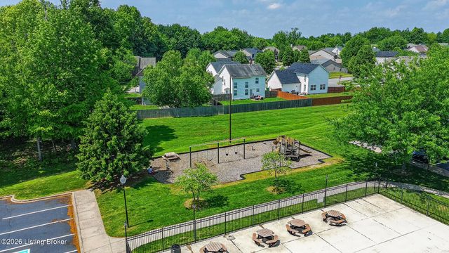 10518 Clayton Allen Blvd, Louisville, KY 40229