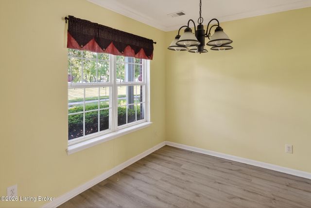 10518 Clayton Allen Blvd, Louisville, KY 40229