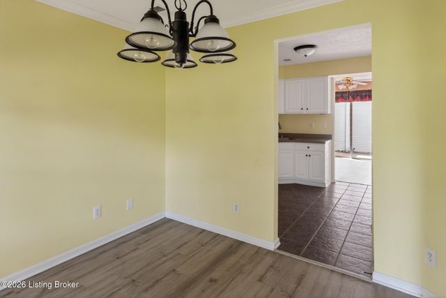 10518 Clayton Allen Blvd, Louisville, KY 40229