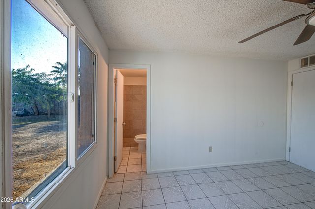 6601 W MONTE VISTA Road, Phoenix, AZ 85035