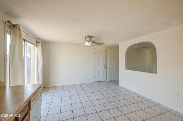 6601 W MONTE VISTA Road, Phoenix, AZ 85035