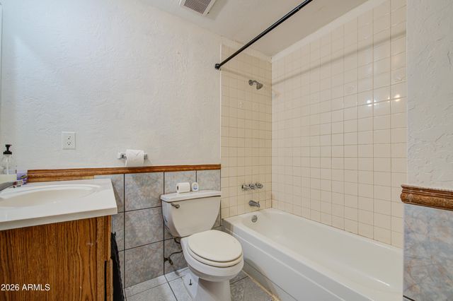6601 W MONTE VISTA Road, Phoenix, AZ 85035