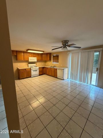 6601 W MONTE VISTA Road, Phoenix, AZ 85035