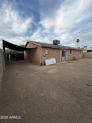 6601 W MONTE VISTA Road, Phoenix, AZ 85035