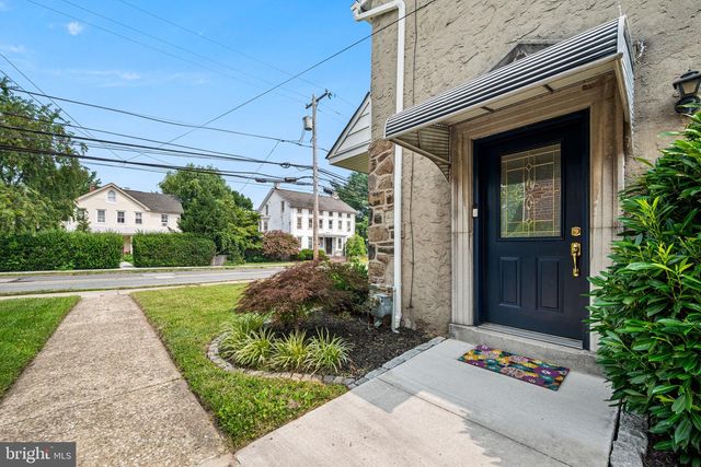 1006 W BRIDGE ST, Phoenixville, PA 19460