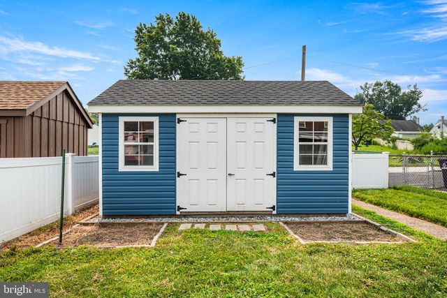 1006 W BRIDGE ST, Phoenixville, PA 19460