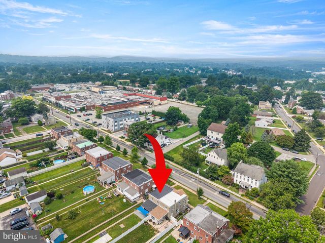 1006 W BRIDGE ST, Phoenixville, PA 19460