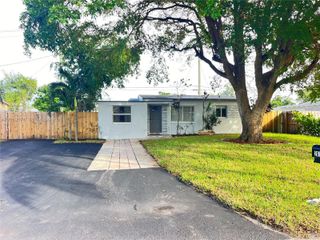 2616 NE 12th Terrace, Pompano Beach, FL 33064