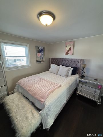 130 Round Hill Road, Meriden, CT 06450