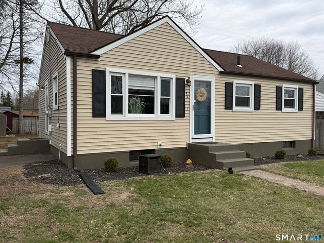 130 Round Hill Road, Meriden, CT 06450