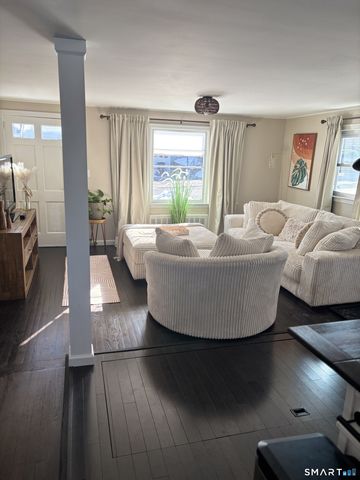 130 Round Hill Road, Meriden, CT 06450