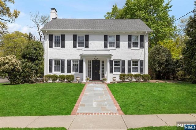 37 Oak Street, Tenafly, NJ 07670