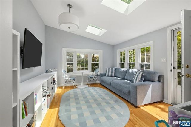 37 Oak Street, Tenafly, NJ 07670