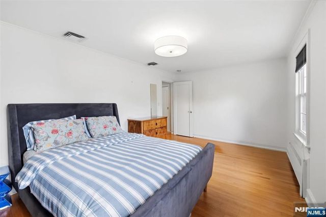 37 Oak Street, Tenafly, NJ 07670