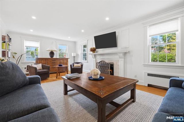 37 Oak Street, Tenafly, NJ 07670