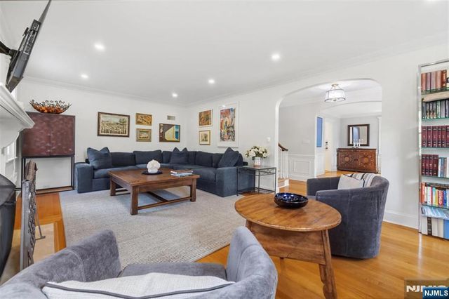 37 Oak Street, Tenafly, NJ 07670