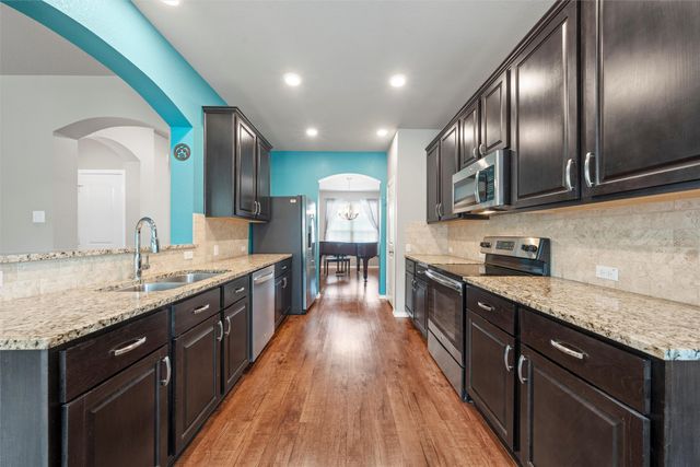 202 Milky Way Road, Bruceville, TX 76630