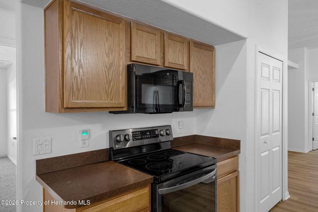 7285 Nightwalker Road, Weeki Wachee, FL 34613