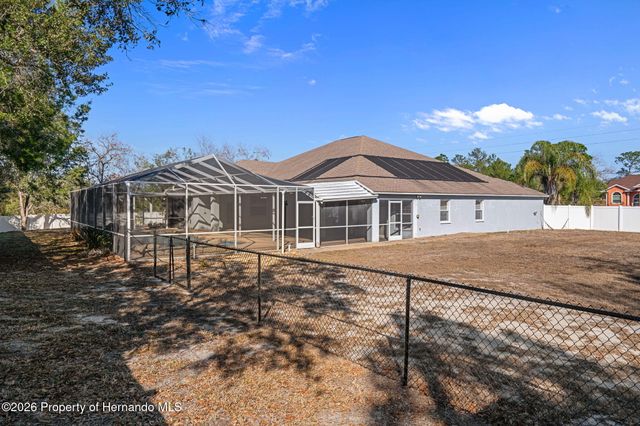 7285 Nightwalker Road, Weeki Wachee, FL 34613