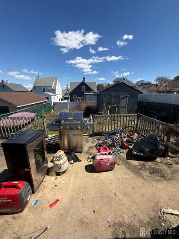 6 James Street, South River, NJ 08882