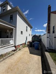 6 James Street, South River, NJ 08882