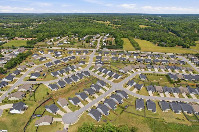 405 Thomas Edwards Lane, Greer, SC 29651