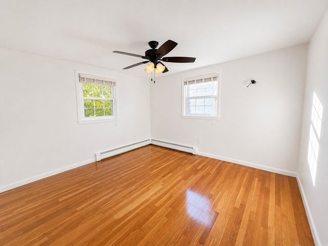 14 Appletree Rd, Tewksbury, MA 01876