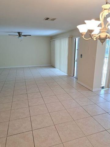 9330 SW 61st Way D, Boca Raton, FL 33428