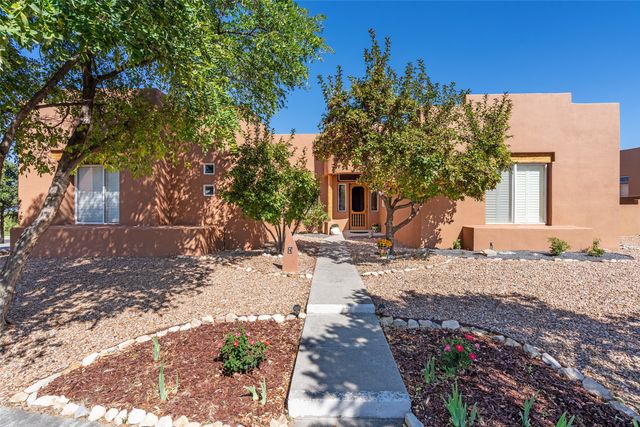 7 Westwind, Santa Fe, NM 87508