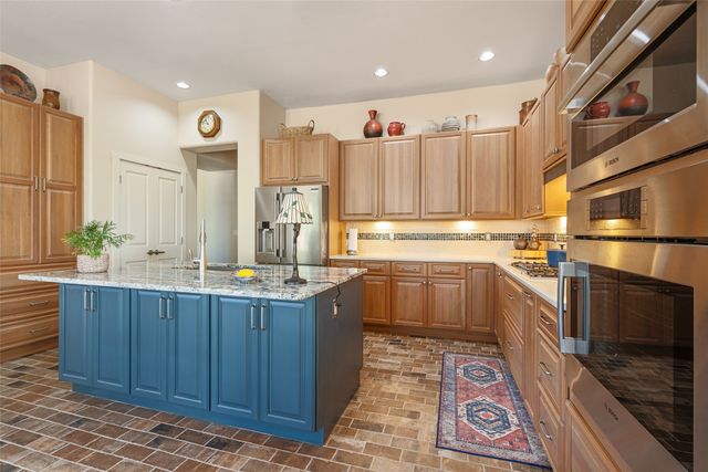 7 Westwind, Santa Fe, NM 87508
