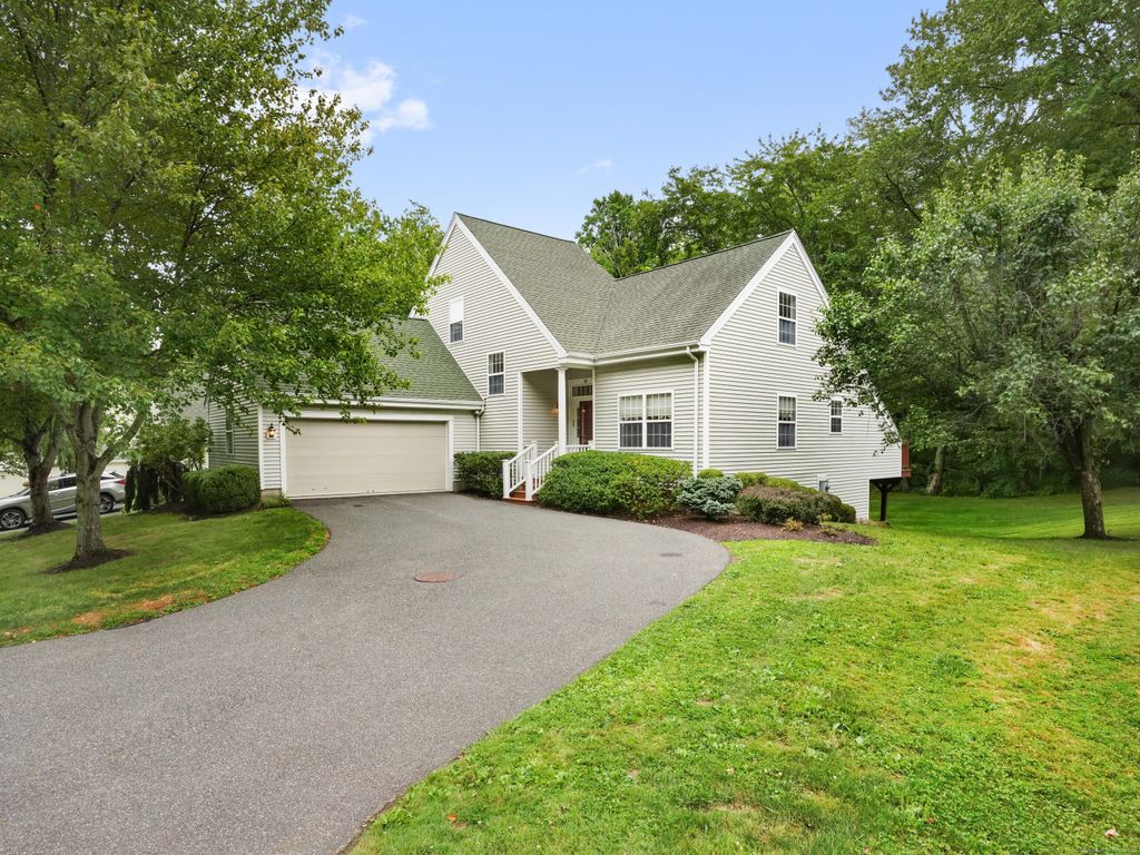 98 Sullivan Farm 98, New Milford, CT 06776