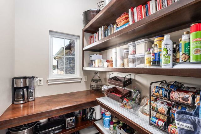 14142 E Rockhill Ct, Wichita, KS 67230