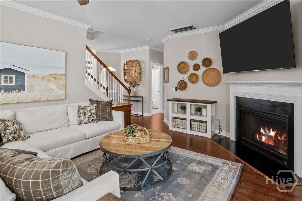 Image 20 of property listing at 240 Kingswood Drive, Richmond Hill, GA 31324