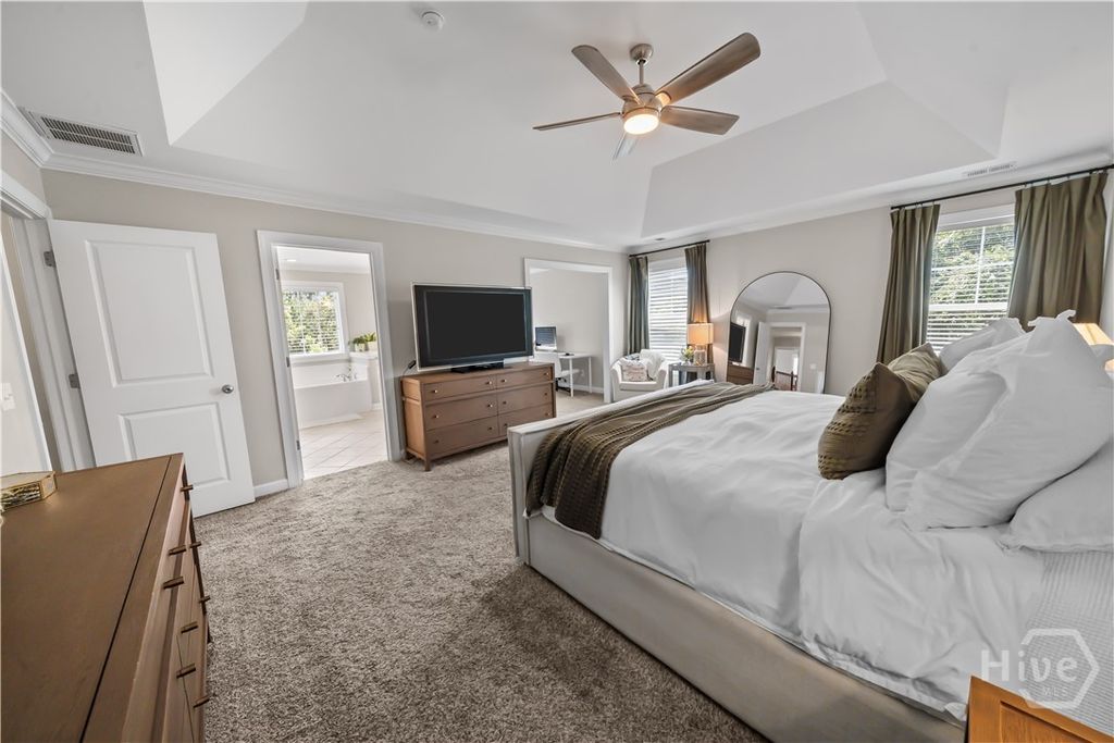 Image 32 of property listing at 240 Kingswood Drive, Richmond Hill, GA 31324