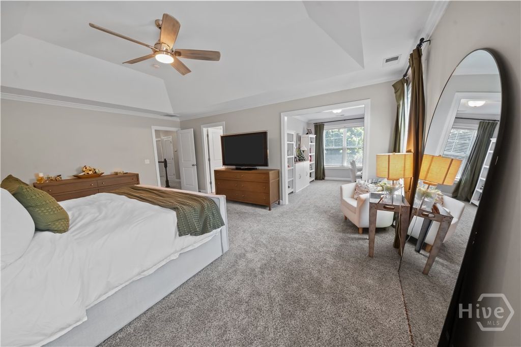 Image 33 of property listing at 240 Kingswood Drive, Richmond Hill, GA 31324