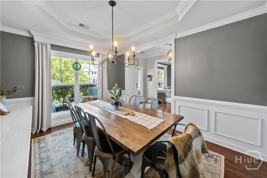 Image 5 of property listing at 240 Kingswood Drive, Richmond Hill, GA 31324