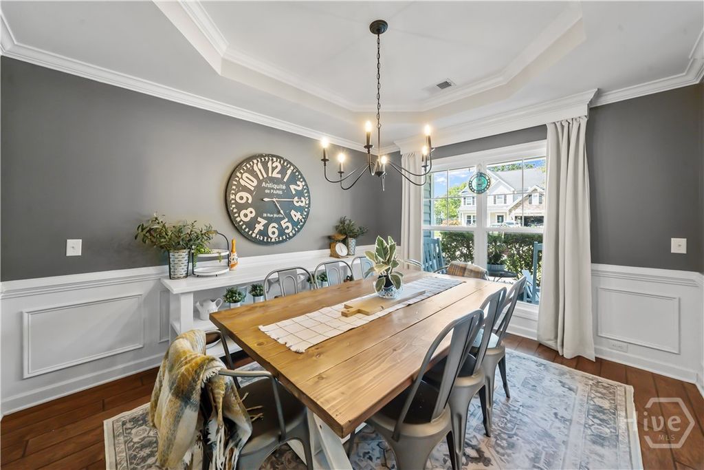 Image 6 of property listing at 240 Kingswood Drive, Richmond Hill, GA 31324