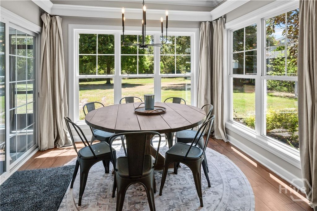 Image 7 of property listing at 240 Kingswood Drive, Richmond Hill, GA 31324