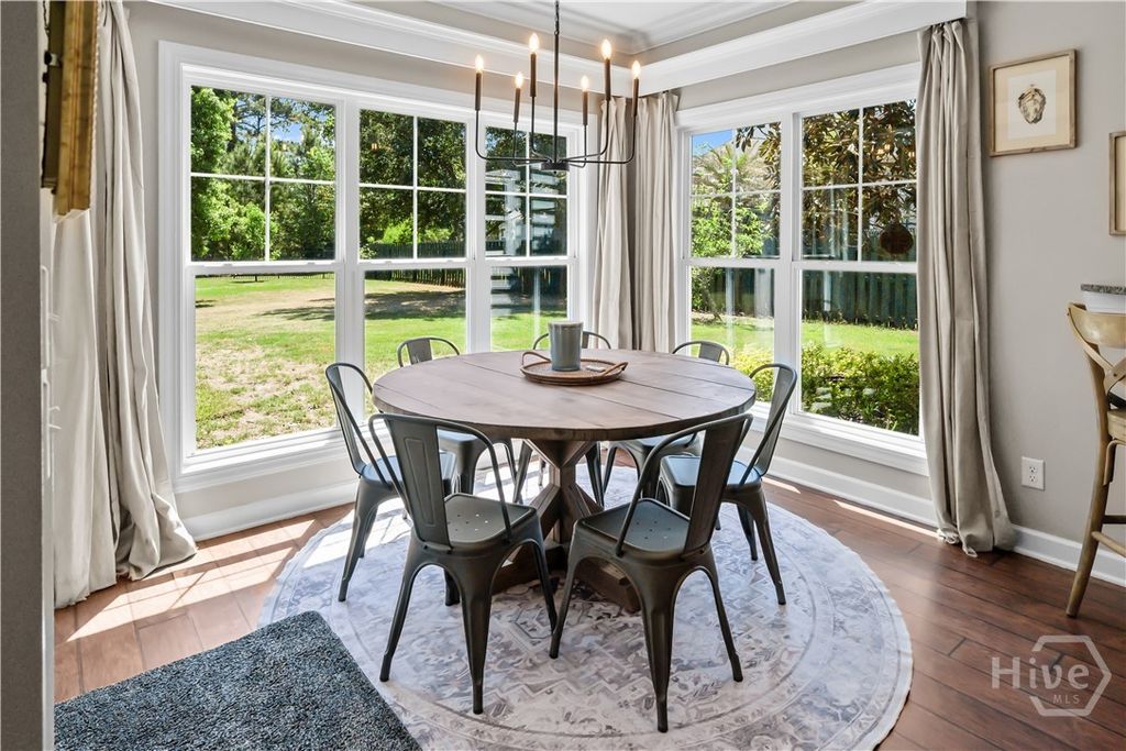 Image 8 of property listing at 240 Kingswood Drive, Richmond Hill, GA 31324