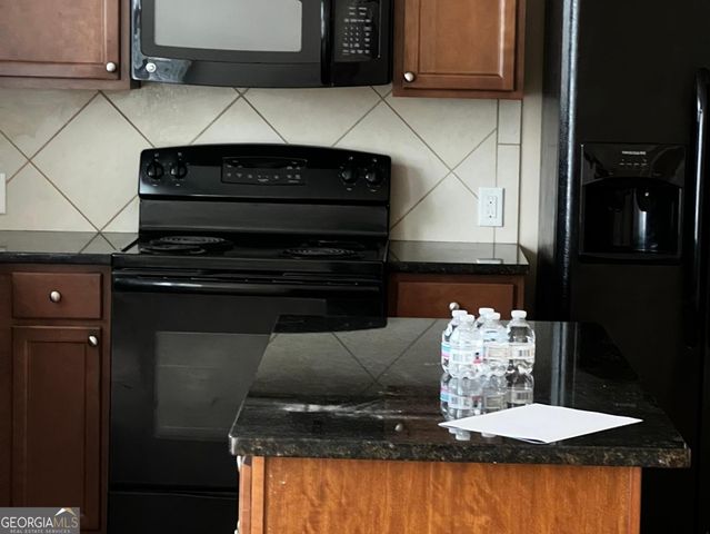 3702 Brockenhurst Drive, Buford, GA 30519