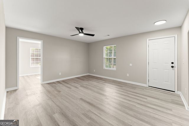 239 E Currahee Street, Toccoa, GA 30577