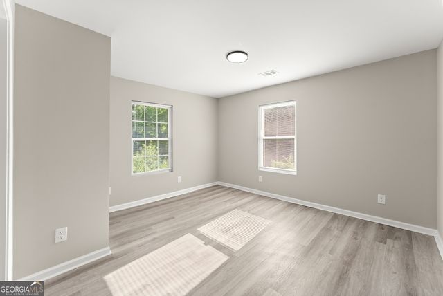 239 E Currahee Street, Toccoa, GA 30577