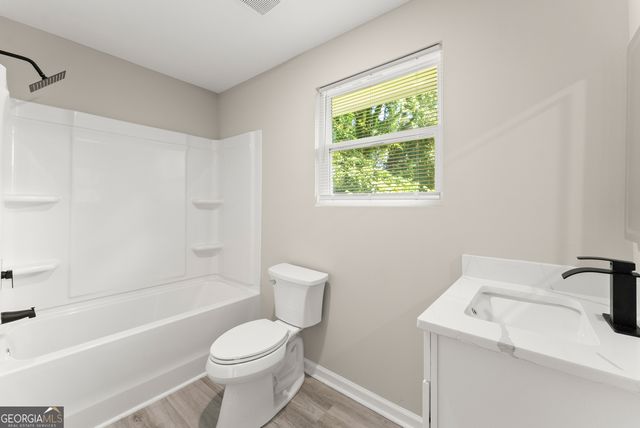 239 E Currahee Street, Toccoa, GA 30577
