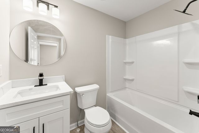 239 E Currahee Street, Toccoa, GA 30577