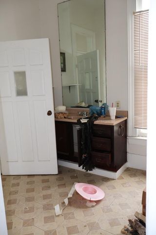 919 Winnie Street, Galveston, TX 77550