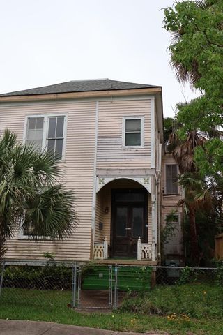 919 Winnie Street, Galveston, TX 77550